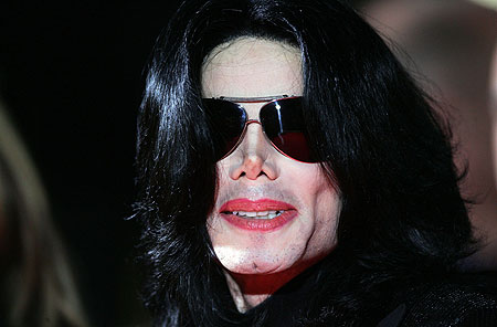 Michael Jackson to be buried without his brain.